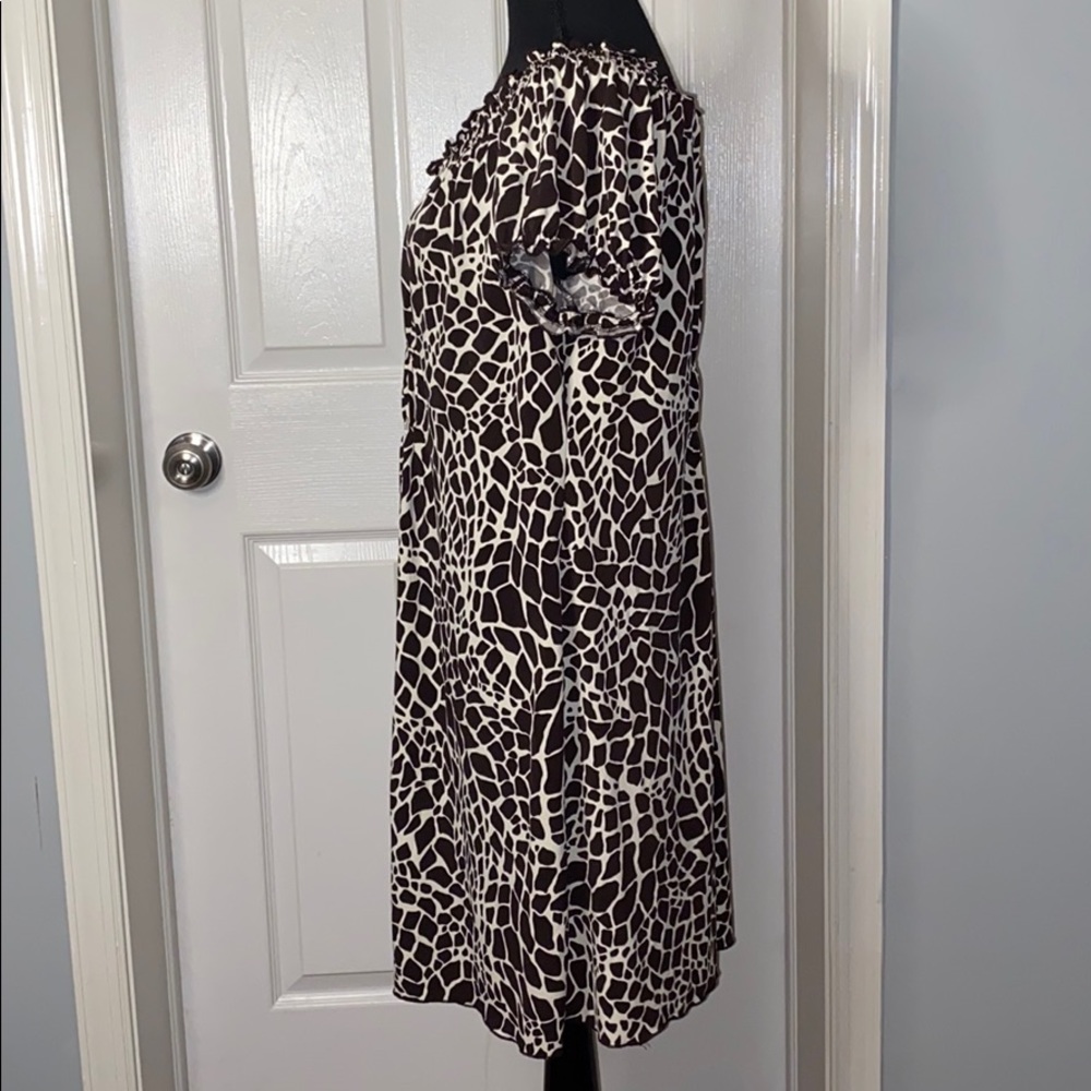 Dress - Picture 3 of 7